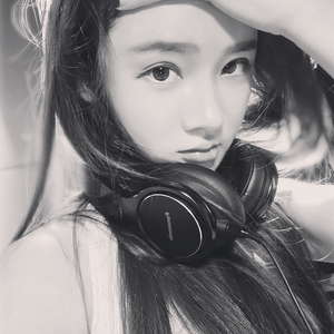 97夜夜澡人人爽
